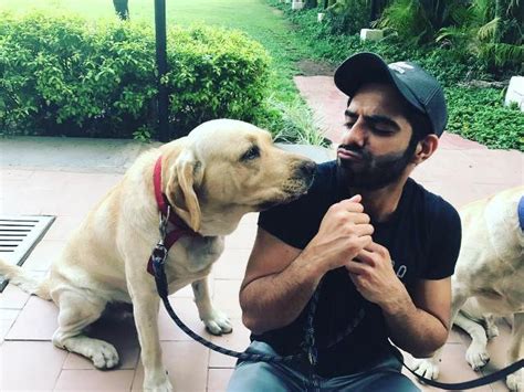 Actor aparshakti khurana has shared a picture of his wife aakriti ahuja flaunting her baby bump and announced that they are expecting their first child. Aparshakti Khurana Wiki, Age, Wife, Family, Biography ...