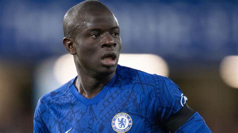 Ngolo Kante Chelsea Midfielder Resumes Contact Training Ahead Of