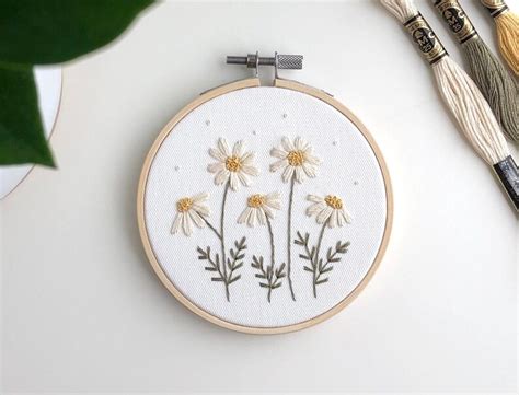 Daisies Embroidery Kit Floral Hand Embroidery Kit For Etsy