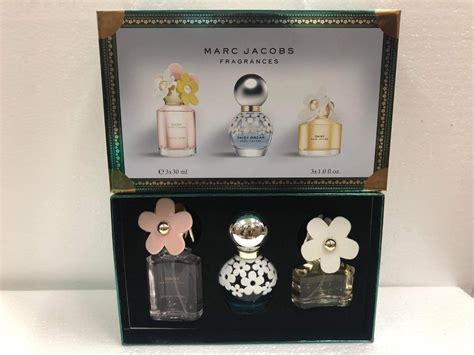 Marc Jacobs Daisy Mini Set Ml Each Beauty Personal Care Fragrance