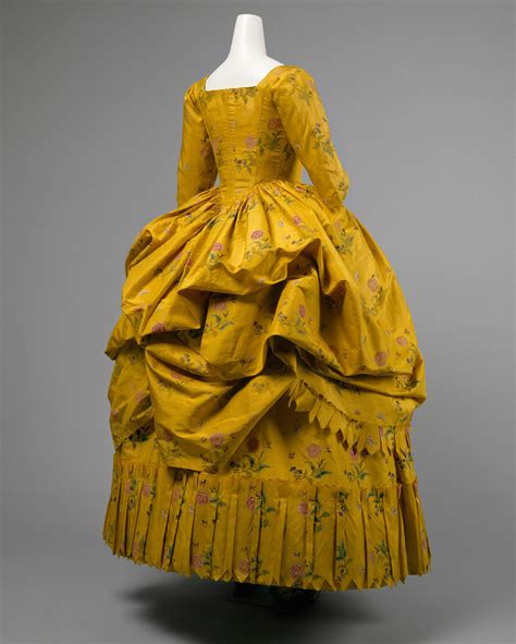 1780c Robe à La Polonaise Metropolitan Museum Costume Antique
