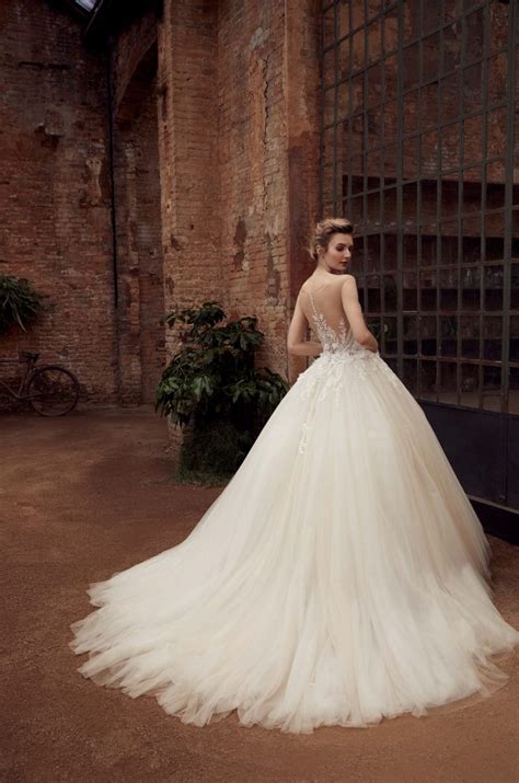 Diese schneiderbüste mit persönlichen maßen macht es möglich. Nelly - Miss Kelly - Hochzeitsmode Dresden - by Uwe ...