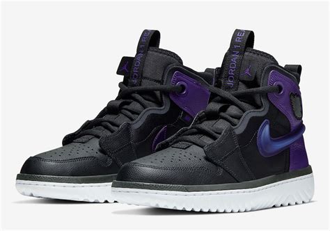 Constructed of premium leather, the latest take on the air jordan 1 retro high og features a white and deep purple base accented by black at the ankle collar and midfoot swooshes. Air Jordan 1 React Black Purple AR5321-005 Release Date - SBD