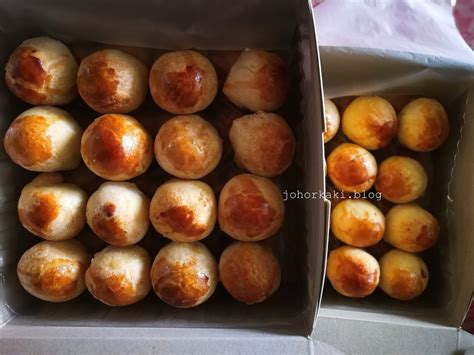 It was delicious (particularly when warmed up). Soon Hiang Hand Made Tau Sar Piah & Tambun Biscuit in ...