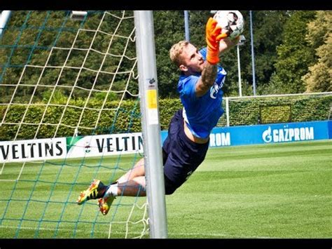 Der fc schalke 04 und jochen schneider werden im kommenden sommer getrennte wege gehen. FC Schalke 04 Goalkeeper practice 22.07.2018 - YouTube