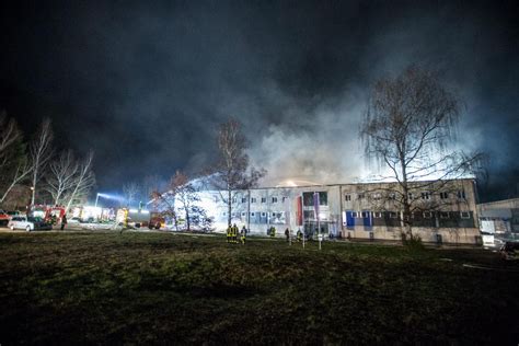Bis 75000 € bis 150000 € bis 250000 € bis 400000 € ab 400000 € alle zimmer. Ein Großbrand in Sulz am Neckar hat einen Schaden in ...
