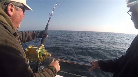 They are listed on the left below. Big game blue fin Tuna fishing - Pêche au thon rouge à ...