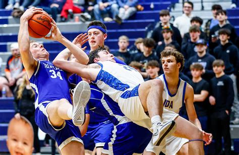 Boys Basketball District Tournaments: Scores and pairings