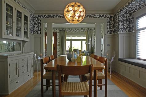 Committed to wow you & your guests. My Houzz: Bold Wallpaper Kicks Up a Century-Old Craftsman ...
