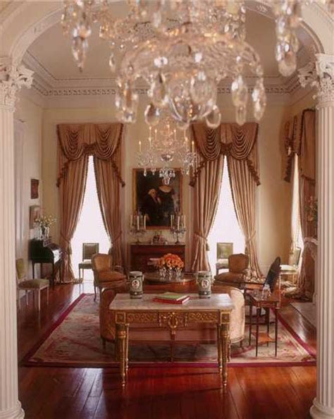 With an abundance of homes from the 19th century, many of which historic what makes new orleans home and garden tours so special is that most of the historic housing stock is privately owned and lived in by new. 10 Gorgeous New Orleans Mansions You Should Buy Right Now ...