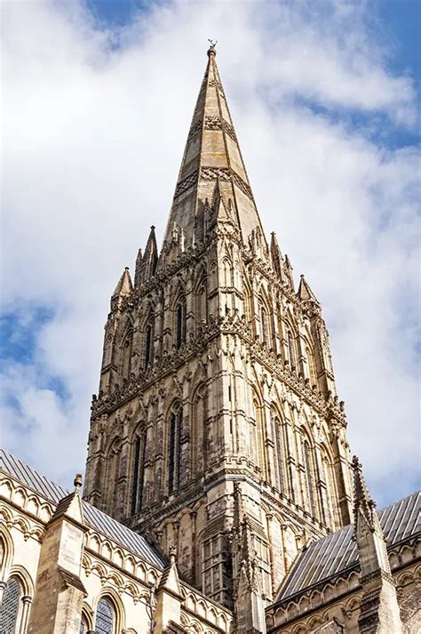 Salisbury Cathedral One Of The Best Reasons To Visit Salisbury England
