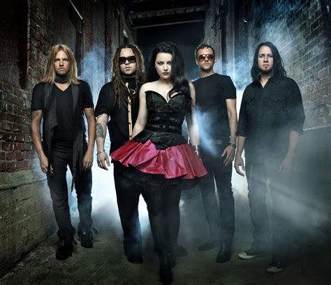 Evanescence One Of My Favourite Bands Evanescence Mtv Music Amy Lee