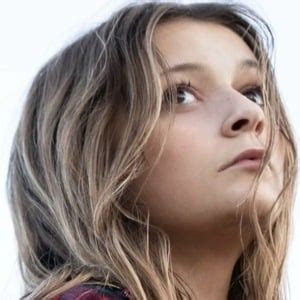 When sophie was 10 years old she was invited to take part in the tv series mani, first as an extra and then as a recurring character. Sophie Fergi - Bio, Family, Trivia | Famous Birthdays