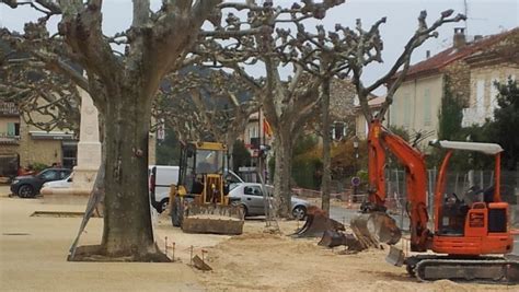 Saint Victor La Coste Poursuite Des Travaux Place De La Mairie