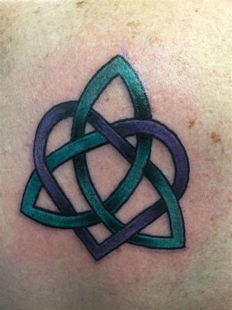 Celtic Sister Tattoo Decided To Put It In My Left Shoulder My Sister