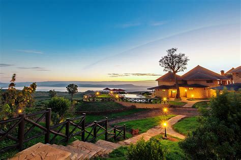 Buscar información para viajar a cualquier destino del planeta. Lake Nakuru Sopa Lodge - Sundowner Wildlife Holidays