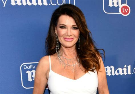 Lisa Vanderpump Reveals She Only Speaks To 2 Co Stars Amid Rumors She Is Leaving Rhobh