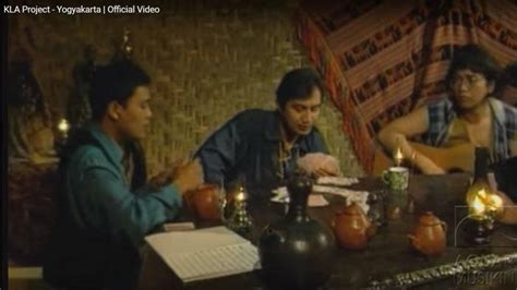 Maybe you would like to learn more about one of these? Kunci Gitar (Chord) Lagu Yogyakarta KLa Project, Lengkap ...