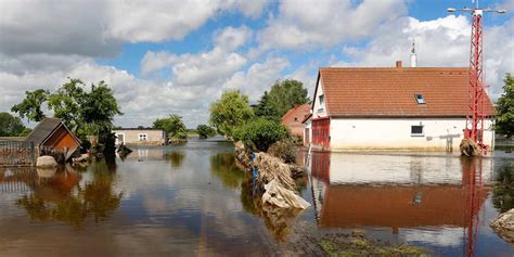 A flood is an overflow of water that submerges land that is usually dry. Flood resilience | Zurich Insurance