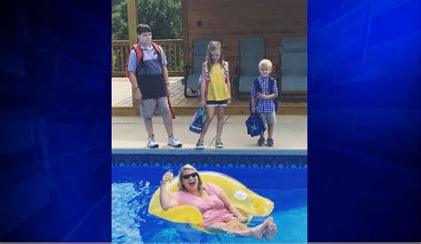 Moms Back To School Photo Goes Viral Wsvn 7news Miami News