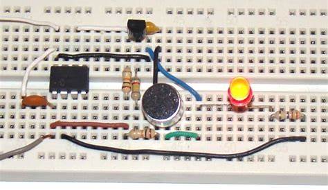 Making a simple clap switch using PIC12F683