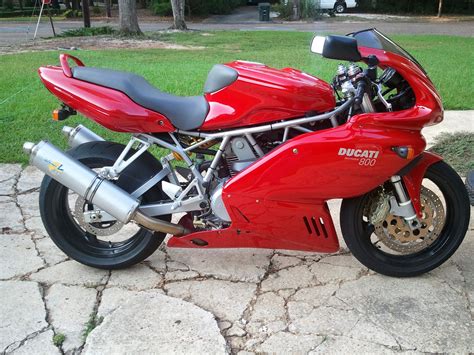 The original color is yellow with black stripes. 2005 Ducati 800 Sport: pics, specs and information ...