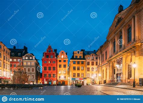 Travel from alta (norway) to stockholm (sweden) by train (1208km): Stockholm, Schweden Bekannte Alte, Farbenfrohe Häuser ...