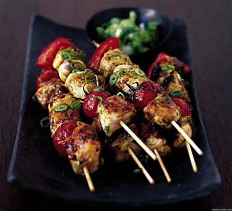 Ingredients boneless chicken half kgfried onion 1 medium ginger 1tspgarlic 1tspgreen chilli 2 chopped fresh coriander 4tbs salt 1tspcrushed red chilies 1. Turkey shish kebab