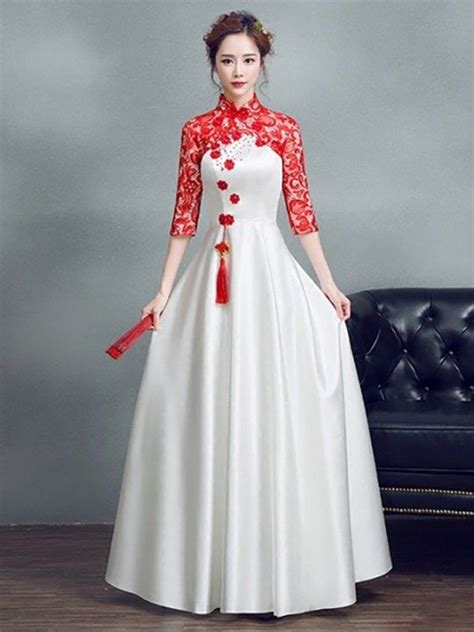 In chinese traditional wedding, the wedding ceremony and the engagement are main stages. Red lace sleeve white satin Aline mandarin collar wedding ...