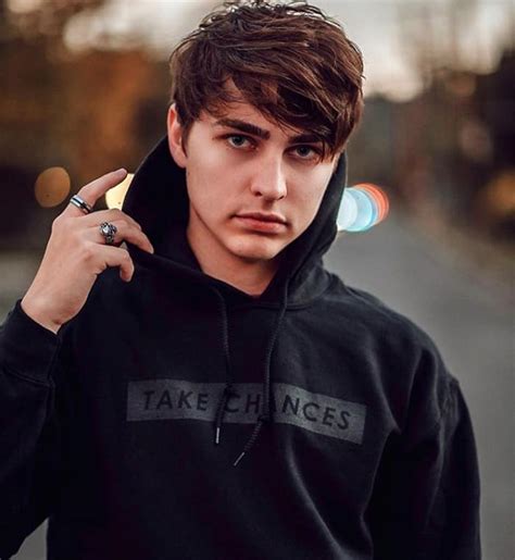 Colby brock, sam and colby, name wallpaper, iphone wallpaper, trap, jake weber, parker games, new baby announcements, vlog squad. Colby Brock Height Age Weight Wiki Biography & Net Worth