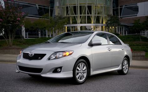 2009 Toyota Corolla Photo Gallery Motor Trend