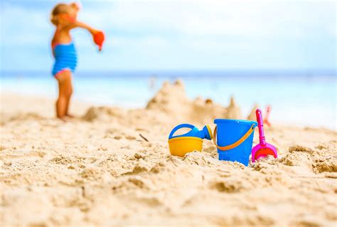 21 Brilliant Baby Beach Games Beaches