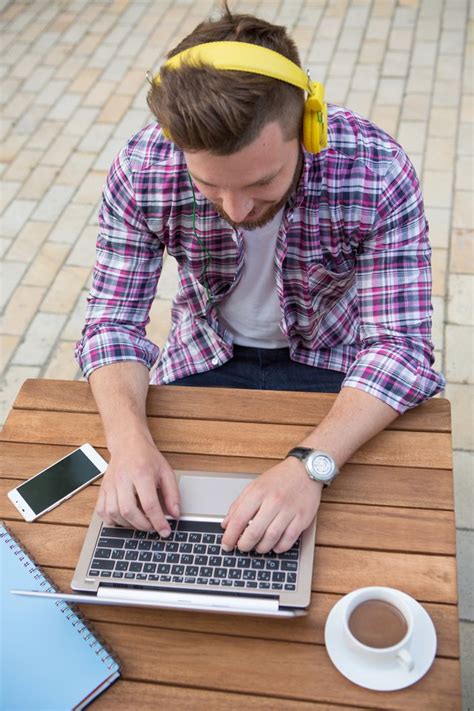 It will show you their exact snapchat identity and everything. How to Find How Many Usernames Someone Has Online | Techwalla