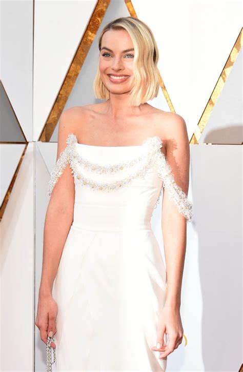 Margot Robbie S Dress Disappointed At The 2018 Oscars