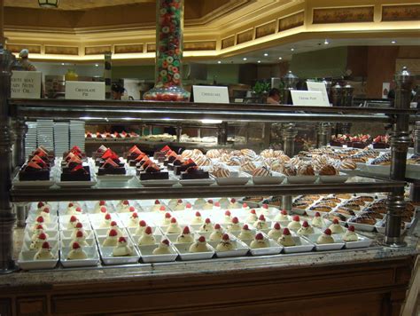Chowhound: The Buffet at Bellagio Las Vegas | Galavantier