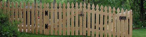 Picket fence studios is a small family owned/operated business run out of cajun country in the most southern part of louisiana. Standard Runner Cedar Privacy and Picket Fence Designs by ...