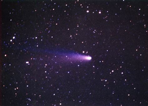 From wikimedia commons, the free media repository. Comet Halley - The Periodic Comet | Metanerds