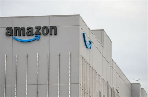 Amazon To Lay Off 18000 Employees Amid Economic Uncertainty