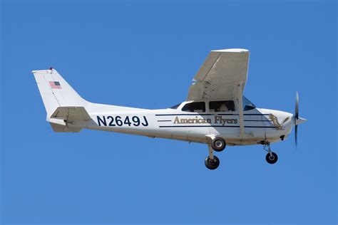 American Flyers Cessna 172r N2649j Registered To Ameriflye Flickr