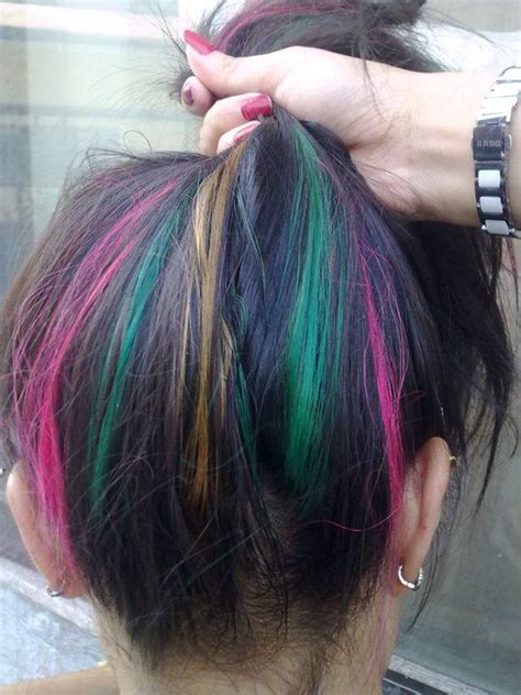 Squeeze whatever product you are using into a bowl to make it easier to apply. Now that is Ah-ma-zing!!! | Underlights hair, Hair styles ...