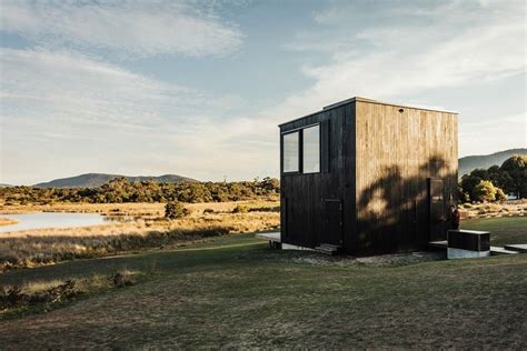 3 Black Cube Cabins Embrace Nature In An Unexpected Way House Design