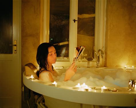 How Baths Can Benefit Your Body And Mind Huffpost