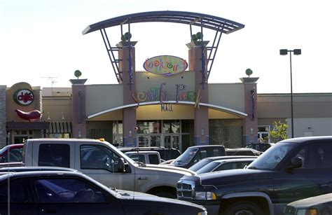 Fight Turned Shooting Shuts Down South Park Mall