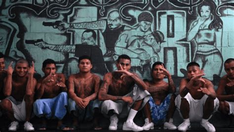 El Salvador Prisoners Honor Virgin Of Mercy With Naked Party News Telesur English