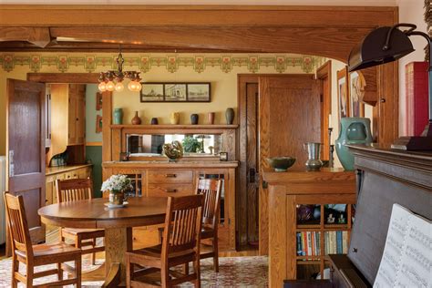 Dining Room With Oak Woodwork In A 1925 Bungalow American Bungalow