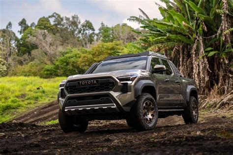2024 Toyota Tacoma Trd Pro Trailhunter And Other Trims Explained Edmunds