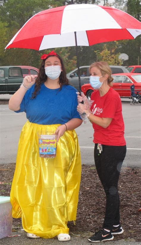 The pair also enjoy baking, clean… Lake Scar-O-Lina was wet 'n wild | The Independent Voice ...