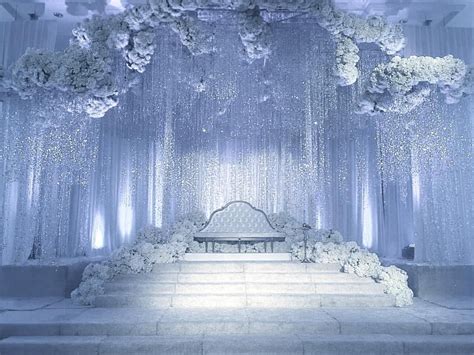 See This Instagram Photo By Glamweddings 1079 Likes Winter