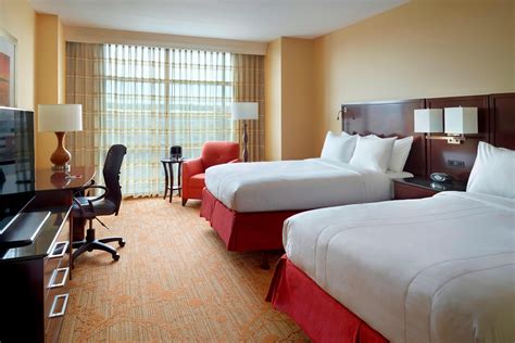 Hotels In Normal Il Bloomington Normal Marriott Hotel And Conference