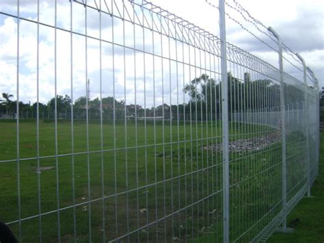 Pagar Brc Galvanized Fence Distributor Wiremesh Kawat Duri Kawat